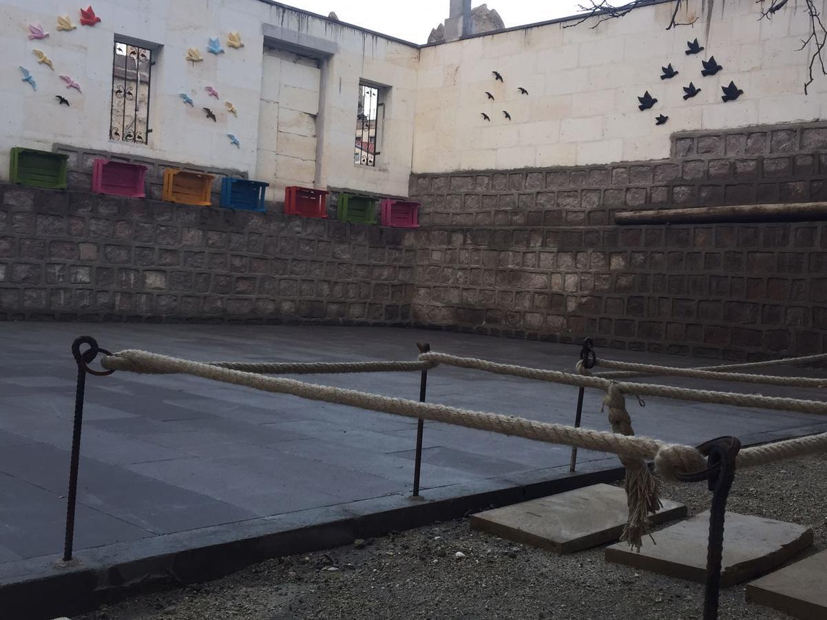 Cappadocia Ozbek Stone House Ξενοδοχείο Γκόρεμε Εξωτερικό φωτογραφία